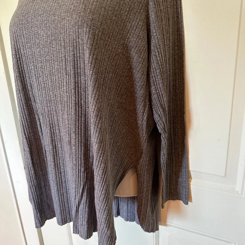 ASOS Long Sleeve Ribbed Tee - Picture 4 of 5